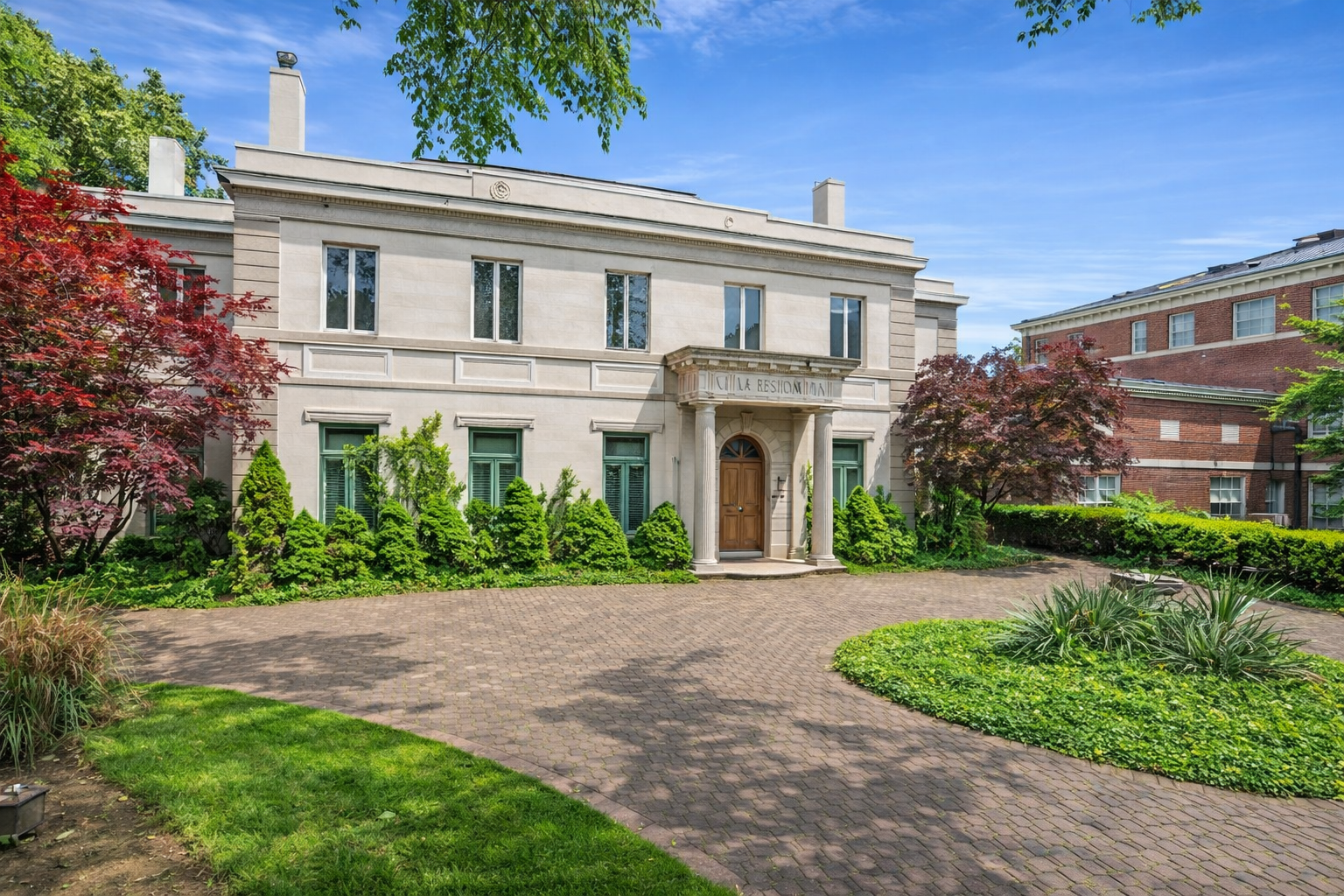 Washington DC housing market analysis: pricing trends, inventory shifts, and regional movement across DC, VA, and MD. See where momentum is building.